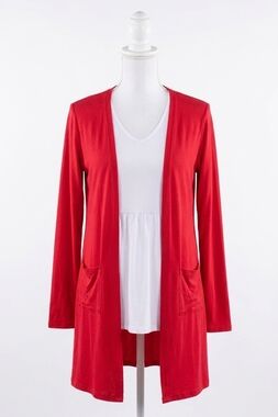 NEW MICHELLE MAE classic cardigan in red